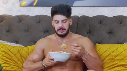 Dustin online show from 12-30-24, 05:26