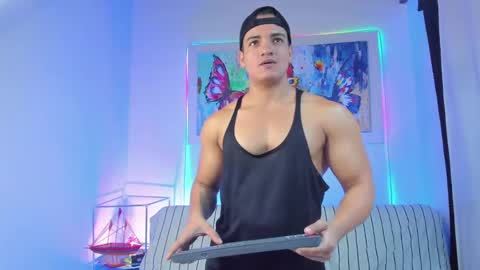 dwayne_esteven10 online show from 05-14-26, 11:11
