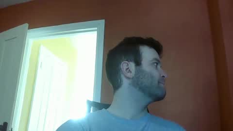 dweav240 online show from 02-04-25, 08:28