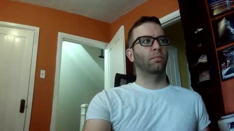 Snapshot of dweav240 chatting on 05-26-26, 02:13 dweav240 online show from 05-26-26, 02:13