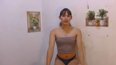 Snapshot of dy_namite chatting on 05-01-26, 06:01 dy_namite online show from 05-01-26, 06:01