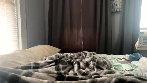 dylan12563 online show from 04-03-26, 09:13