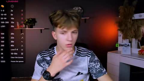 dylan_bold online show from 10-08-25, 07:11