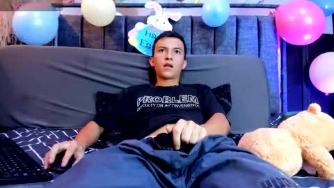 dylan_scott20 online show from 03-28-26, 12:49