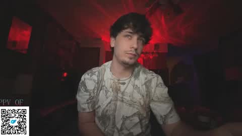 Dylan Daniel 7.8 online show from 11-11-25, 09:53