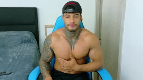 Snapshot of dylanrivera_ chatting on 06-05-26, 02:40 Dylan Rivera online show from 06-05-26, 02:40