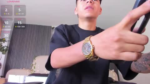 dylanroyce_ online show from 05-10-26, 12:32