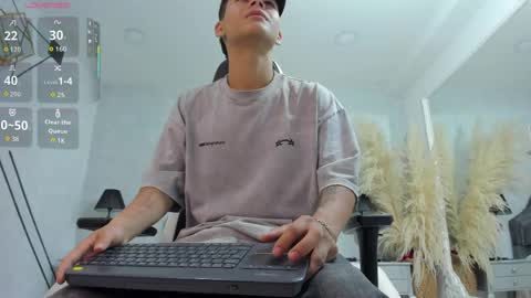 dylanroyce_ online show from 05-21-26, 01:18