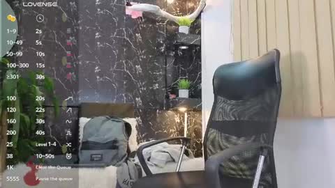 D Y L A N online show from 05-21-26, 03:24