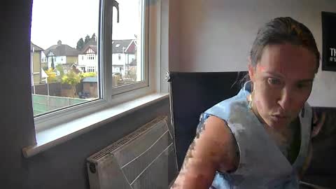 Nadia Ferreira  online show from 04-04-26, 12:24