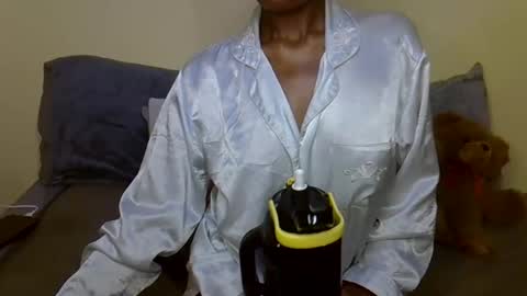 eboniana online show from 01-13-25, 05:33