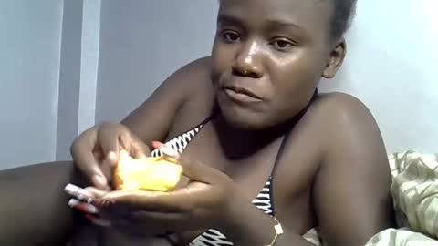 Queen online show from 02-19-26, 11:12