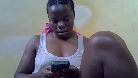 ebony_cutiee online show from 05-10-26, 07:57