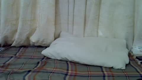 Desire online show from 06-18-26, 11:20