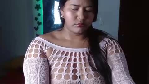 ebony_luna1 online show from 06-22-26, 08:39