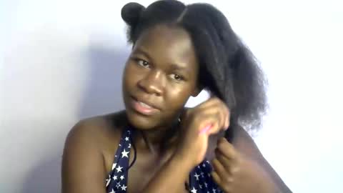 ebony_lynne online show from 04-30-26, 09:04