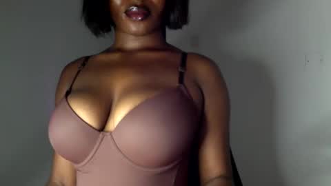 delilah online show from 03-27-26, 06:51