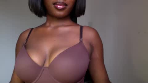 delilah online show from 04-28-26, 10:42