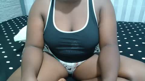 Snapshot of ebony_sabrina chatting on 01-06-26, 06:17 Sabrina online show from 01-06-26, 06:17