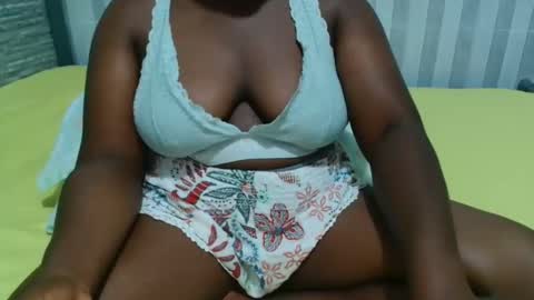 Snapshot of ebony_sabrina chatting on 02-02-26, 05:55 Sabrina online show from 02-02-26, 05:55