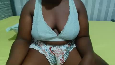 Snapshot of ebony_sabrina chatting on 02-03-26, 08:19 Sabrina online show from 02-03-26, 08:19