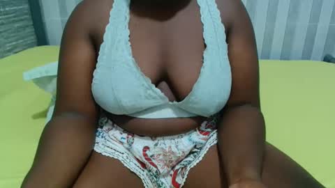 Snapshot of ebony_sabrina chatting on 02-04-26, 08:20 Sabrina online show from 02-04-26, 08:20