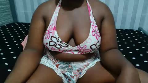 Snapshot of ebony_sabrina chatting on 03-03-26, 10:04 Sabrina online show from 03-03-26, 10:04