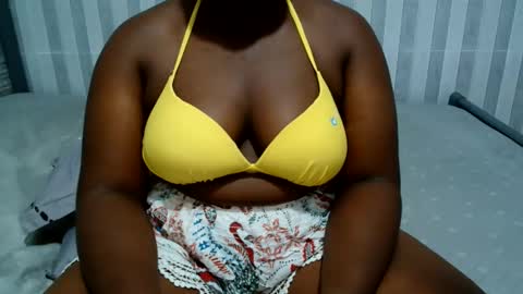 Snapshot of ebony_sabrina chatting on 03-17-26, 10:18 Sabrina online show from 03-17-26, 10:18