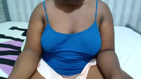 Snapshot of ebony_sabrina chatting on 03-29-26, 01:49 Sabrina online show from 03-29-26, 01:49