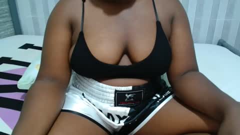 Snapshot of ebony_sabrina chatting on 04-08-26, 07:52 Sabrina online show from 04-08-26, 07:52