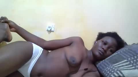 Snapshot of ebony_vanillah chatting on 03-17-26, 09:07 ebony_vanillah online show from 03-17-26, 09:07
