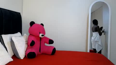 ebonychocholate254 online show from 05-26-26, 02:29