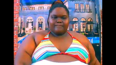 ebonyhotbuns4u2luv online show from 04-13-26, 05:24