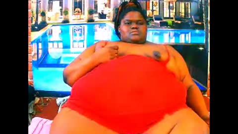 ebonyhotbuns4u2luv online show from 04-15-26, 07:58