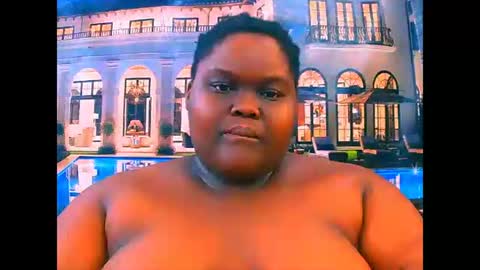 ebonyhotbuns4u2luv online show from 05-13-26, 06:55