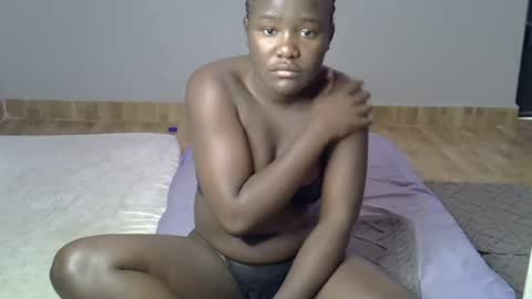 Snapshot of ebonyrapunzelle chatting on 06-23-26, 08:12 ebonyrapunzelle online show from 06-23-26, 08:12