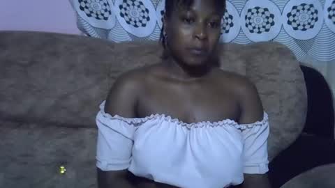 pretty online show from 03-25-26, 08:53