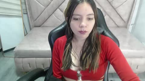Snapshot of eco_deluna_v chatting on 03-18-26, 01:14 Hi Stream 800am to 200pm online show from 03-18-26, 01:14