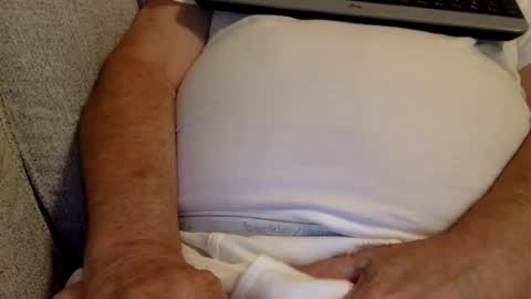 Snapshot of ed26969 chatting on 07-07-26, 12:35 ed26969 online show from 07-07-26, 12:35