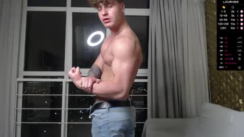 Snapshot of ed_hooligan chatting on 04-30-26, 05:08 ed_hooligan online show from 04-30-26, 05:08