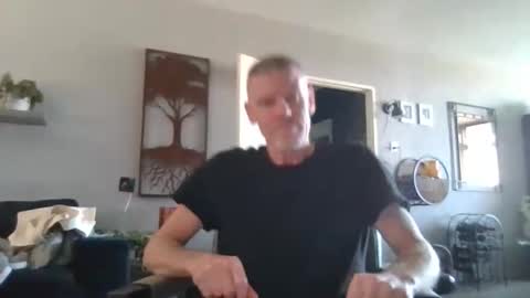 eddie4767 online show from 11-30-25, 11:14