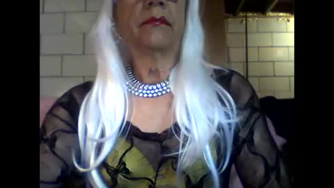 eddie595959 online show from 01-01-25, 11:05