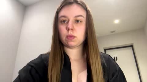 Edina online show from 04-06-26, 10:05