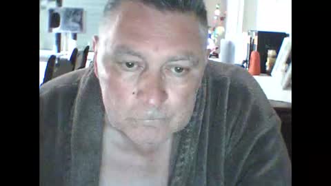 Eddy online show from 05-12-26, 06:32