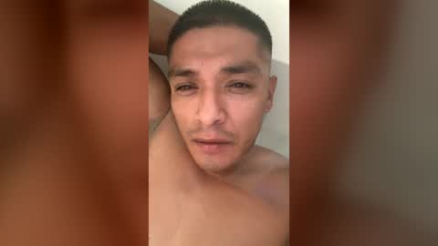 eduardo0084 online show from 07-12-26, 06:37