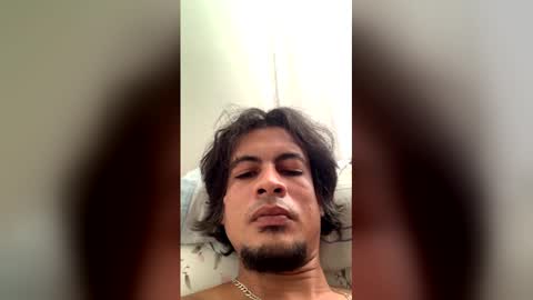 Snapshot of eduardovindo26 chatting on 04-11-26, 11:58 eduardovindo26 online show from 04-11-26, 11:58