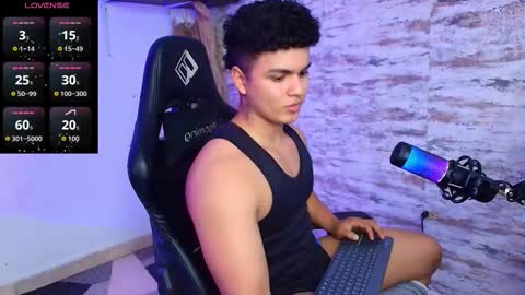 EDWARD CLARCK online show from 01-09-26, 12:57