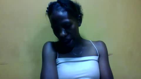 edwige770943 online show from 04-19-26, 06:10