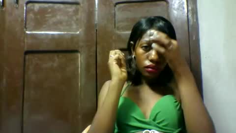 edwige770943 online show from 04-30-26, 05:47