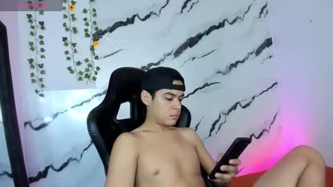 Snapshot of edy_play1 chatting on 01-17-26, 05:23 edy online show from 01-17-26, 05:23